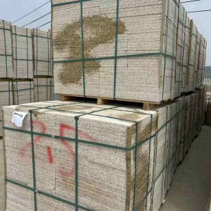 十堰 黄金麻花岗岩石材荔枝面地铺石2.5*300*600