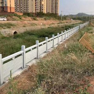 十堰 白麻河道栏杆效果展示图