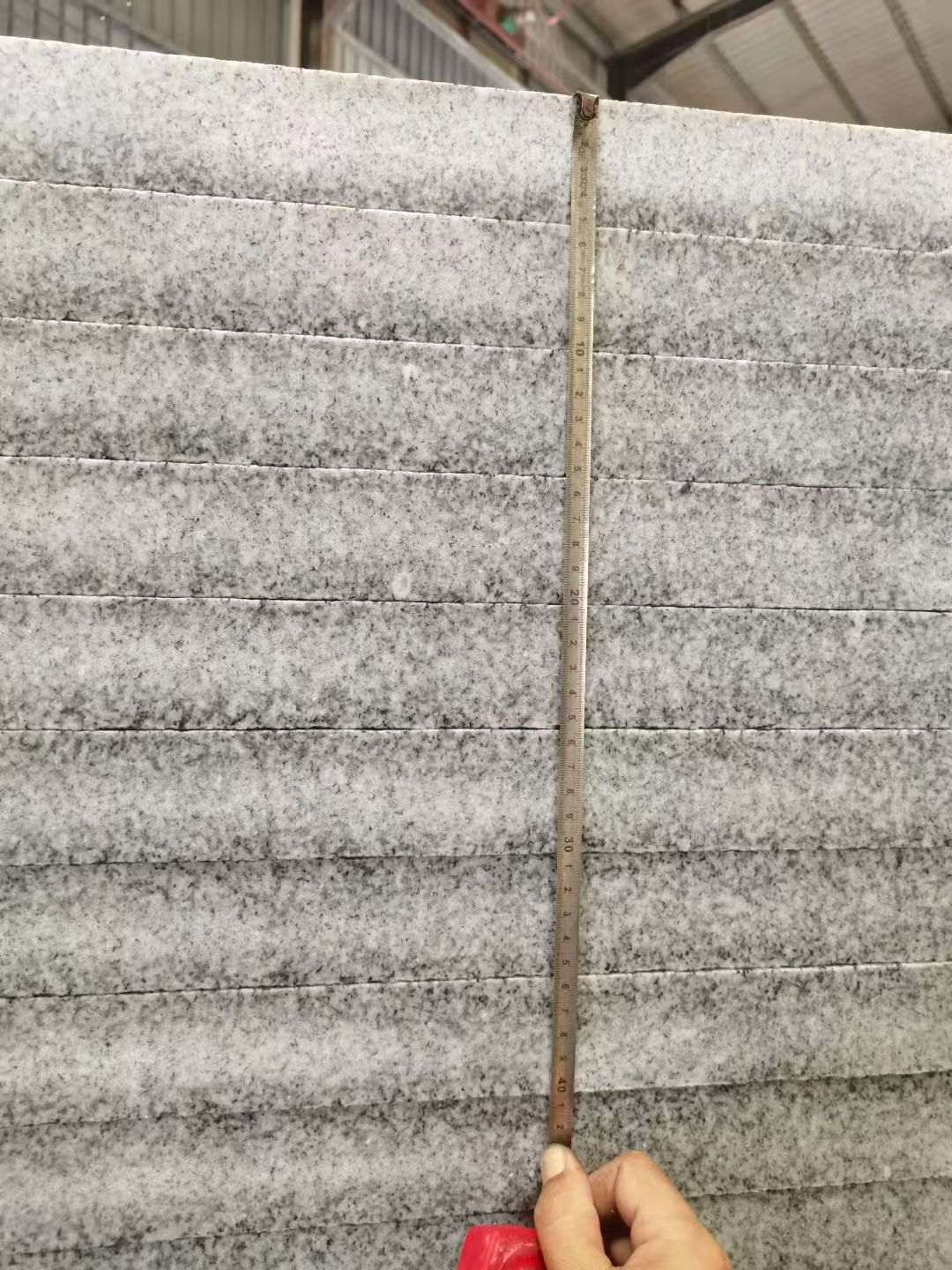 十堰 芝麻白火烧成品厚薄均匀，B料价格接近A料质量