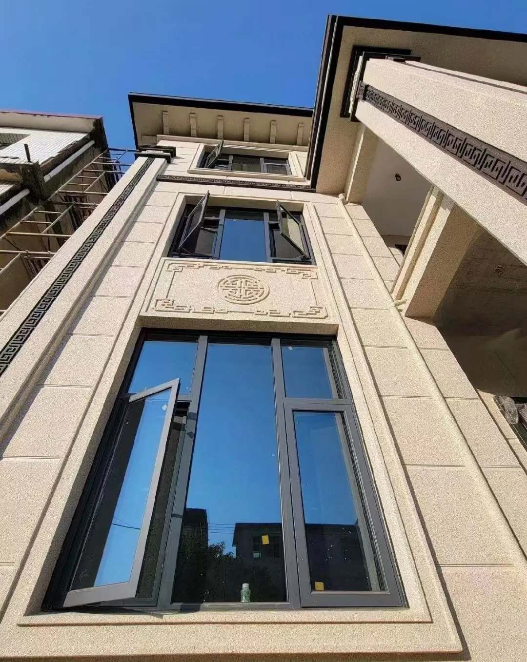 十堰 黄金麻荔枝面别墅外墙干挂效果展示